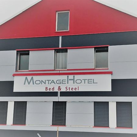 Montagehotel Bed & Steel Linz Esterno foto