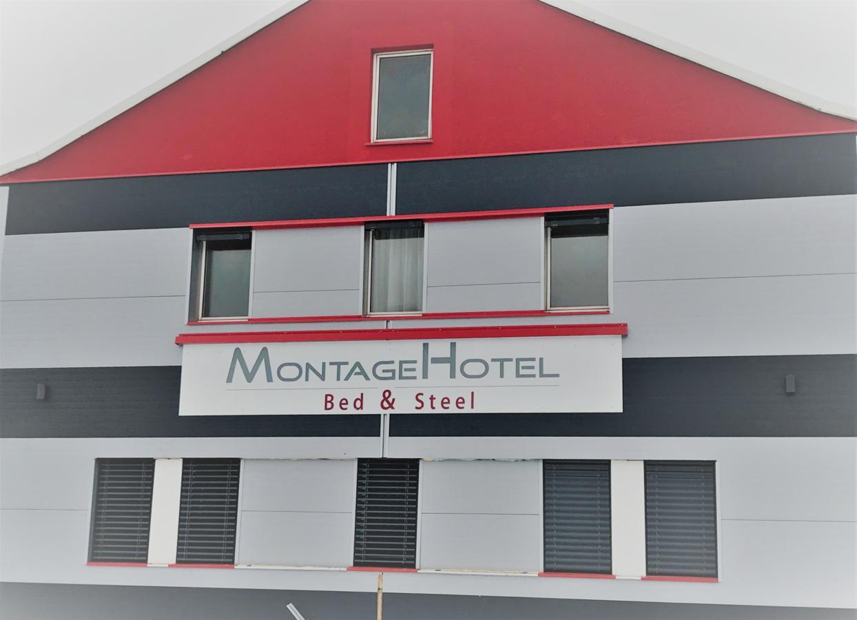 Montagehotel Bed & Steel Linz Esterno foto